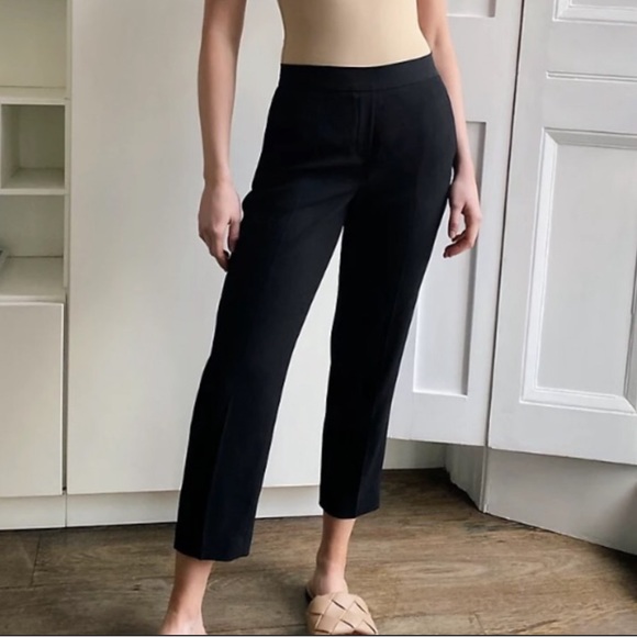 Aritzia Pants - Aritzia Babaton Conan Black High Rise Slim Leg Crop Pants sz 0